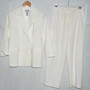 Lined white suits, size 2P